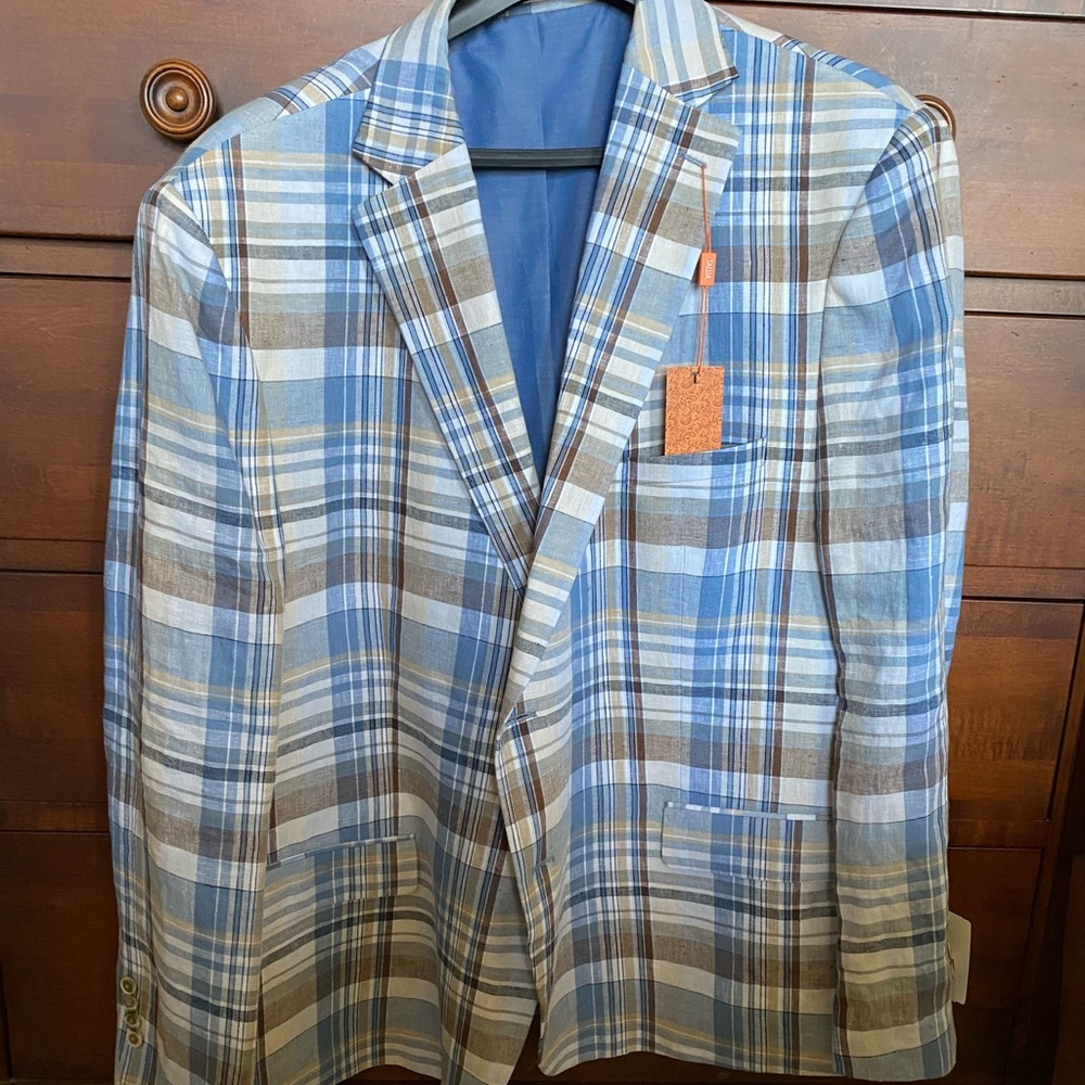 TALLIA Blue and Brown Checkered Blazer. 
Linen 
54R
Chest 59
Sleeve 16.5